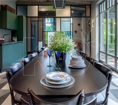 Как обустроить кухню в частном доме с выходом на террасу