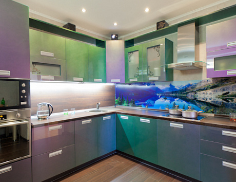 Фиолетовая кухня во Владивостоке