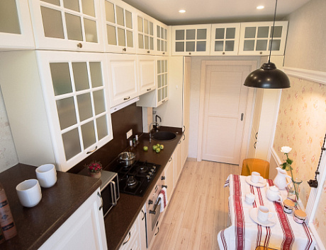 Светлая кухня в Екатеринбурге