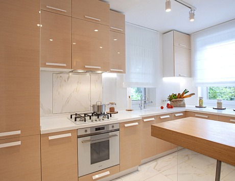 Бежевая в Сочи