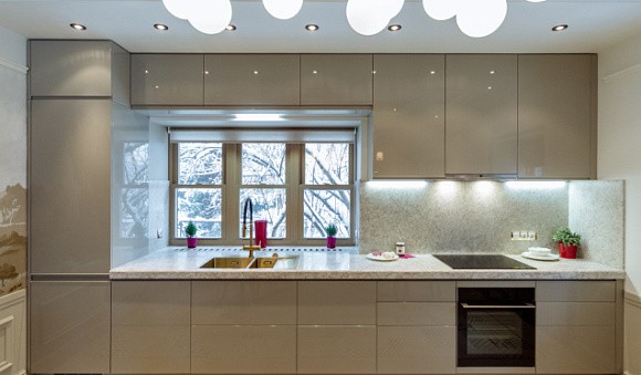 Глянцевая кухня в Череповце